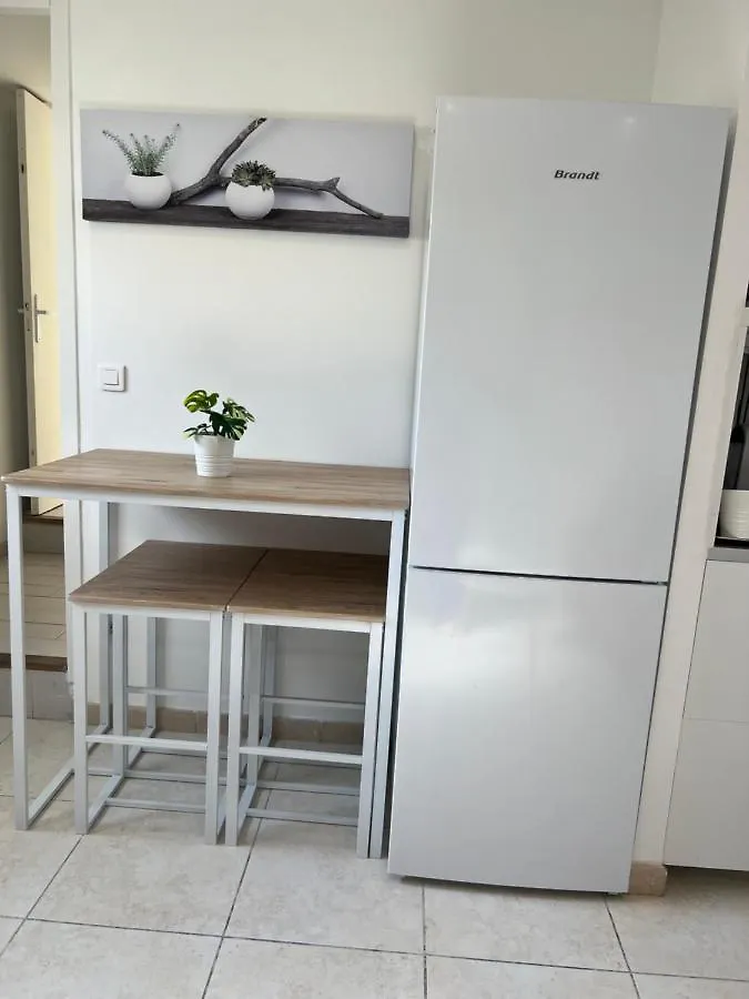 Appartement Au Bor De Mer Marseille Apartment